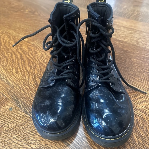 Dr. Martens JUNIOR 1460 GLITTER LACE UP BOOTS - Picture 3 of 6